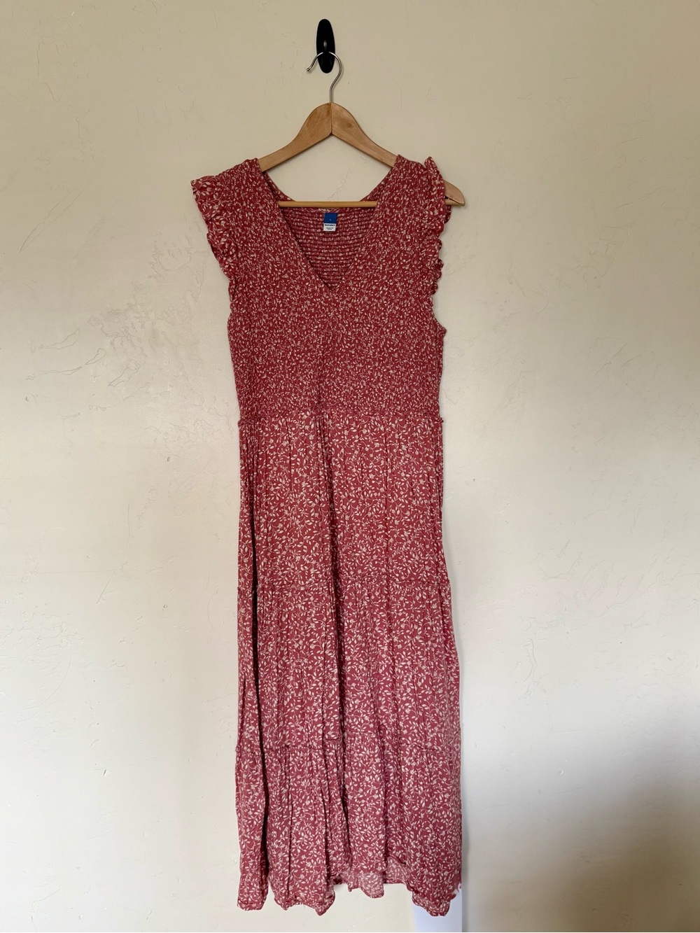 Old Navy Red Floral V-Neck Ruffle Sleeve Maxi Dress